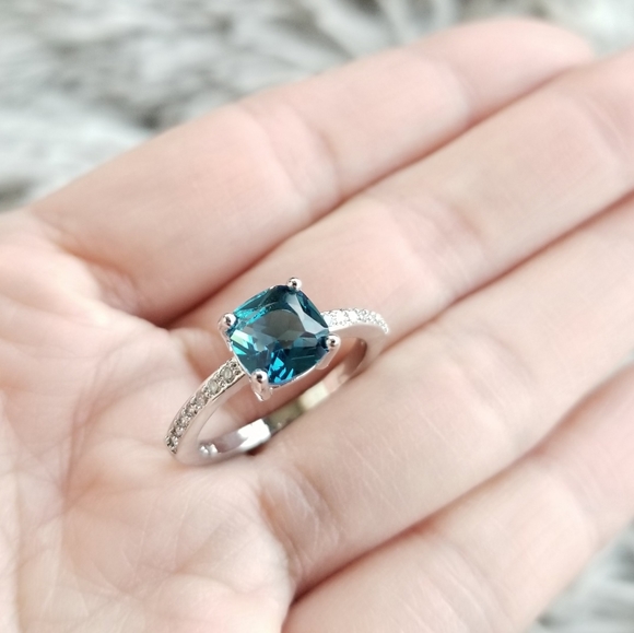 💎NEW💎 SILVER PEACOCK BLUE SAPPHIRE RING - Picture 9 of 13